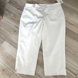 NWT Sag Harbor Comfort Wait Crop Pants stretch Size 10